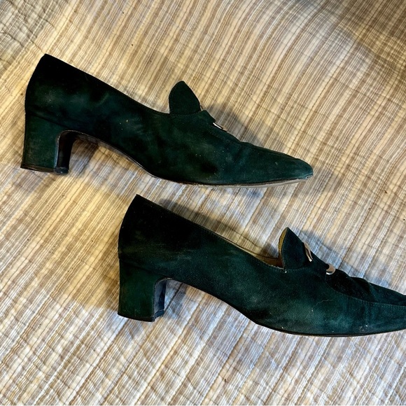 Vintage Proxy Green Suede Buckle Heels Made in Spain Size 10M Block Heel Shoes - Picture 6 of 11
